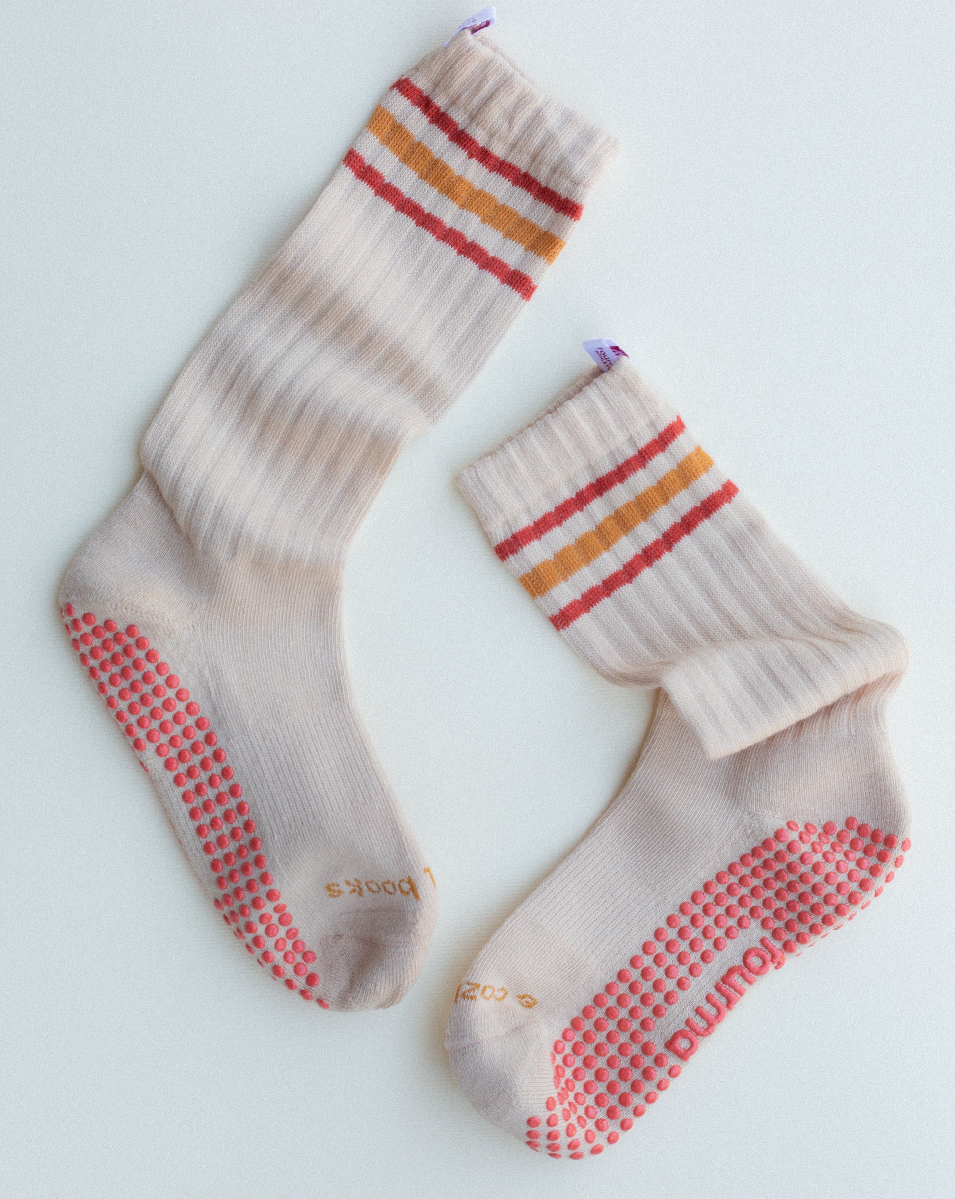 Goods books & cozy socks x sip & read