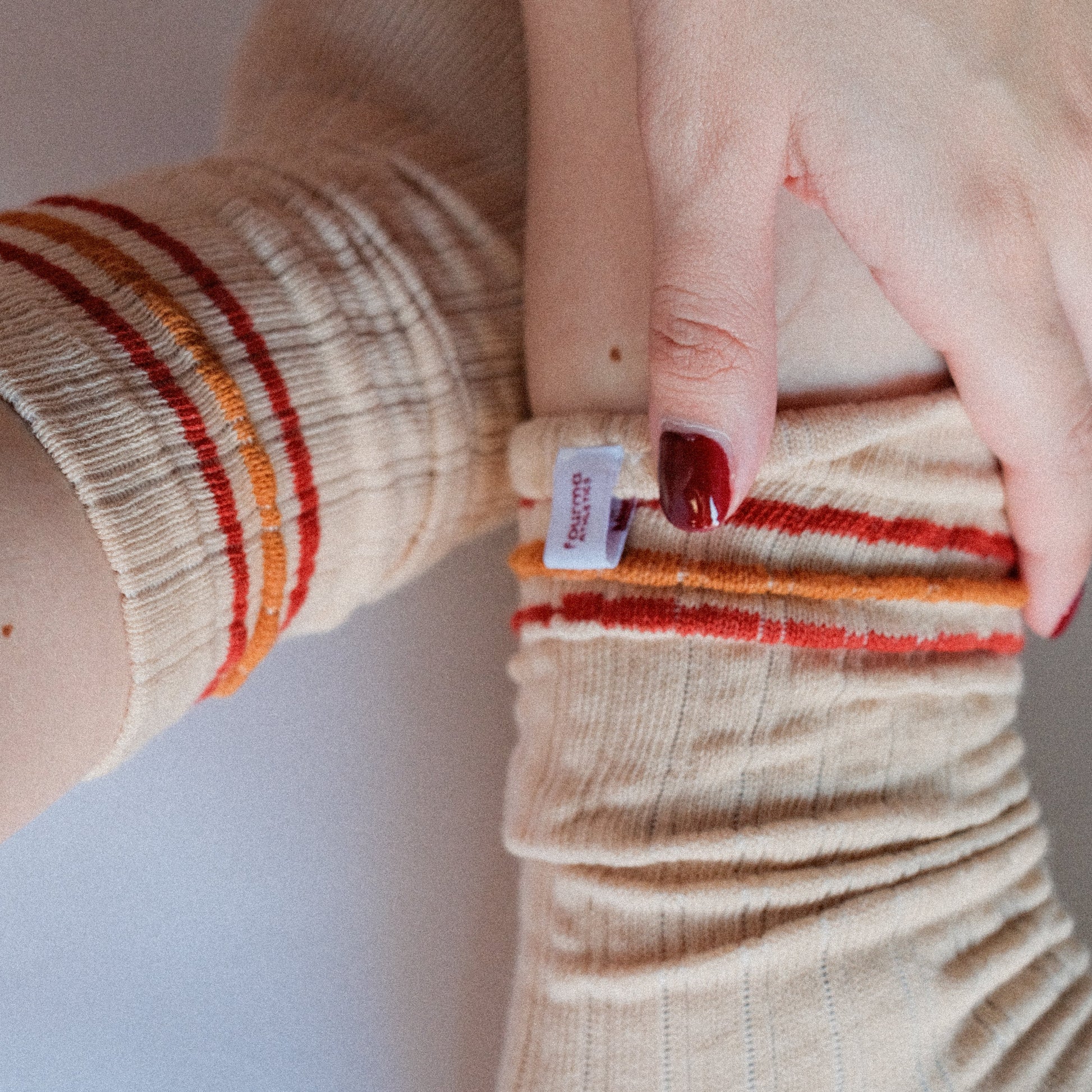 Goods books & cozy socks x sip & read